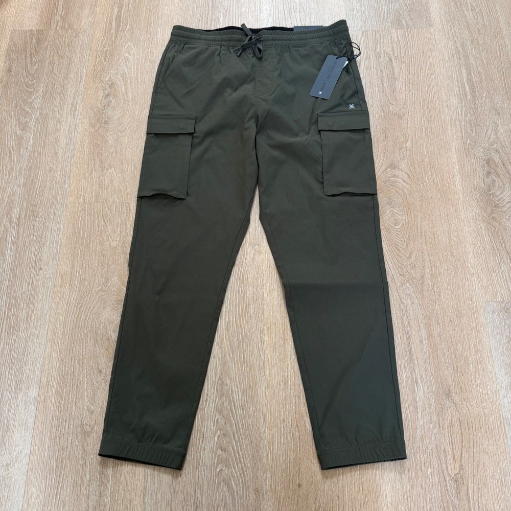 Kenneth Cole Tech Jogger Cargo Pants Mens S Forest Night Green Stretch Utility